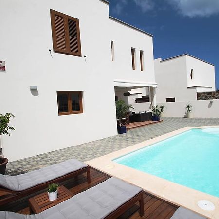 The House Of Origin Villa Costa Teguise Exteriör bild