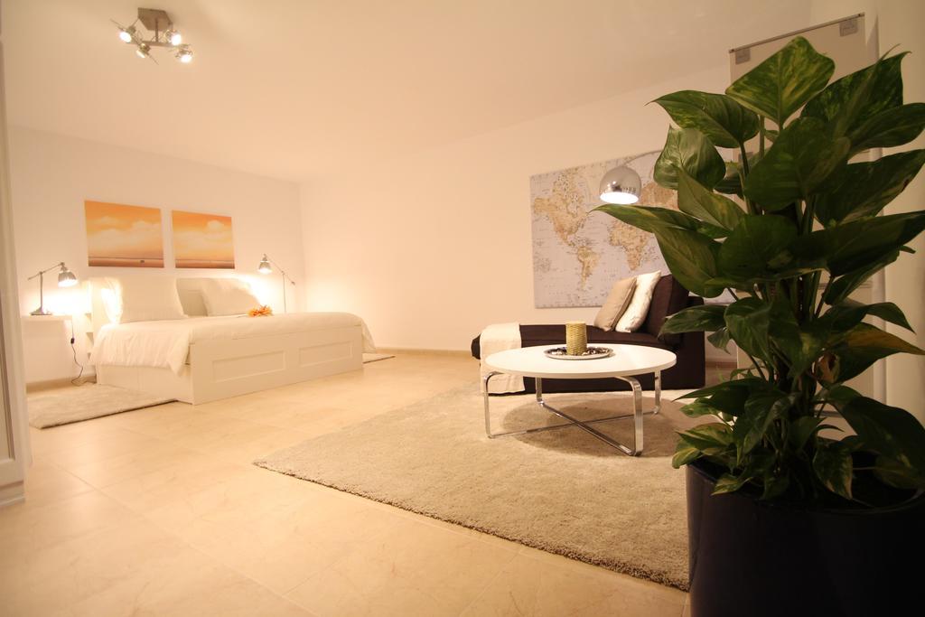 The House Of Origin Villa Costa Teguise Exteriör bild